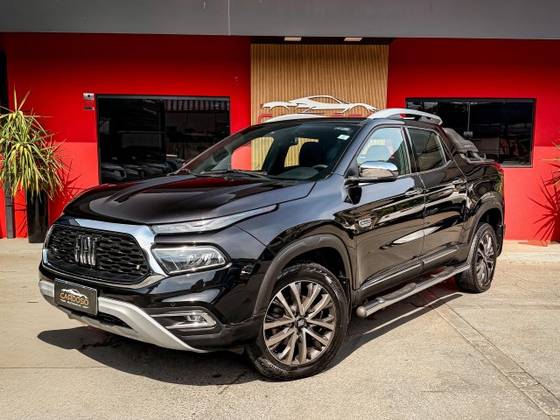 FIAT TORO 2.0 16V TURBO DIESEL RANCH 4WD AT9 FIAT TORO 2.0 16V TURBO DIESEL RANCH 4WD AT9